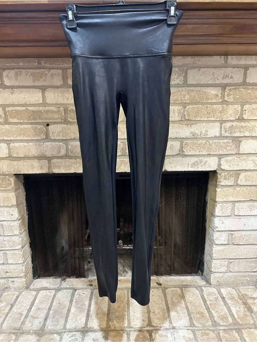 Spanx by Sara Blakely Faux Leather High Waist Leggings - Black EUC